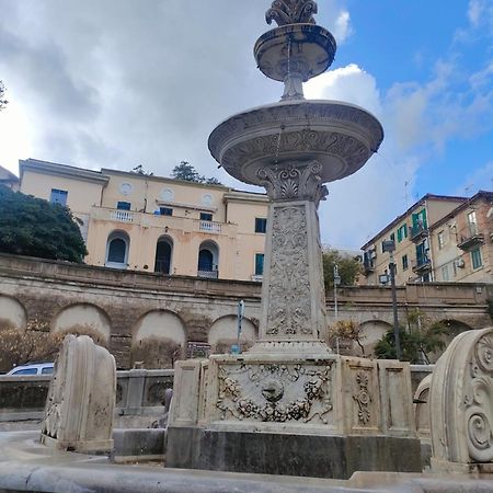 Fontana Falconieri Boutique Hotel Messina Exteriör bild