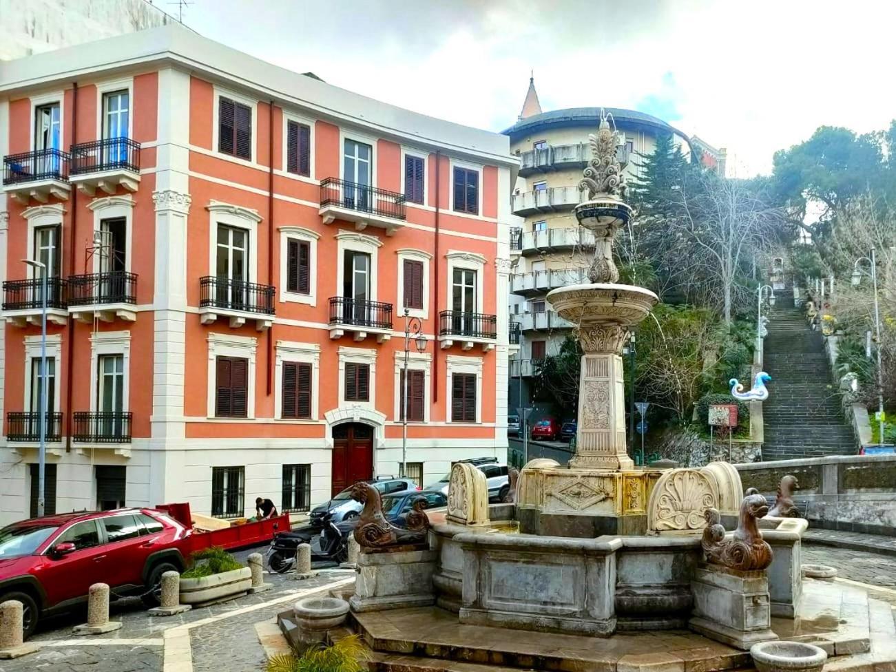 Fontana Falconieri Boutique Hotel Messina Exteriör bild